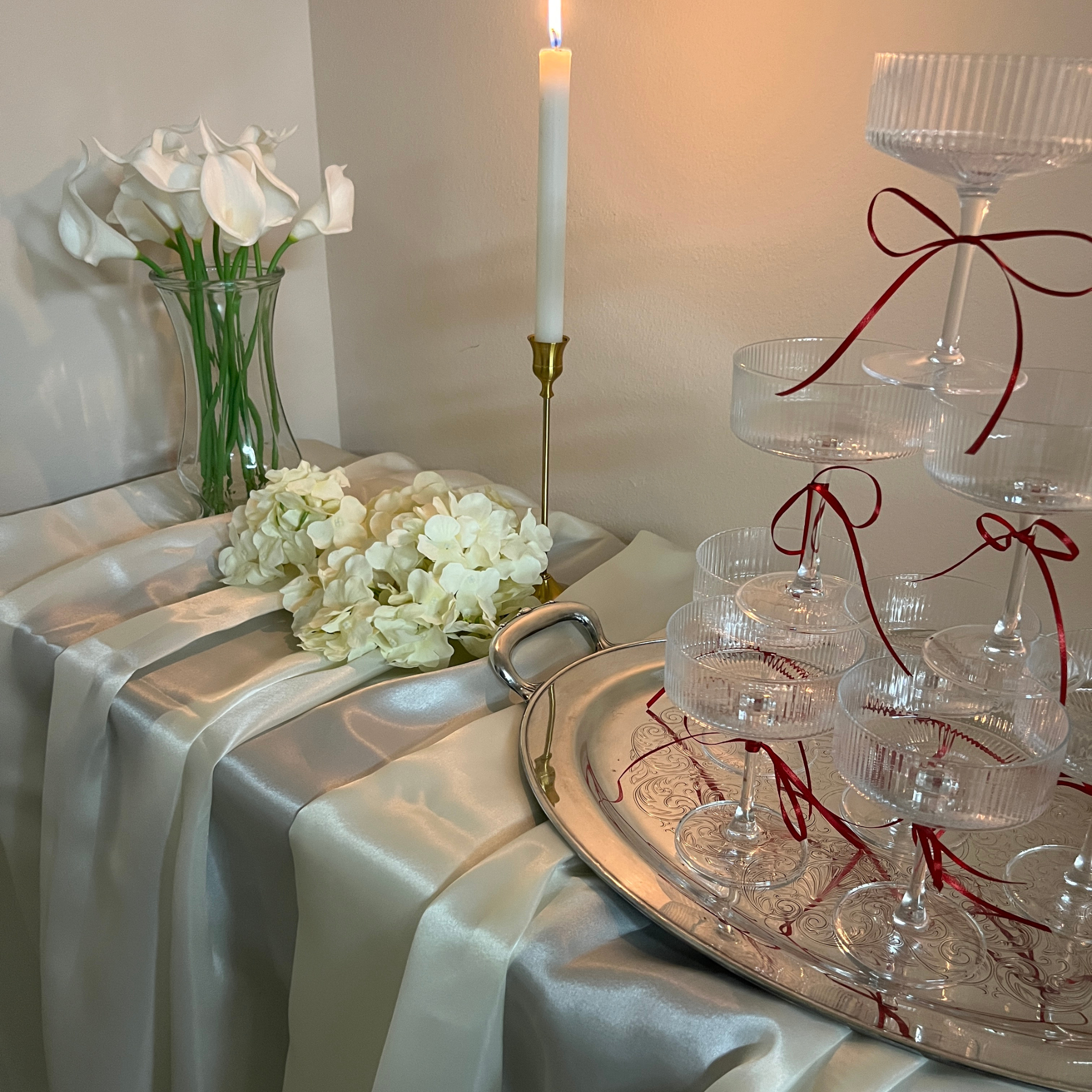 Large Tablescape Styling (8+ Guests)